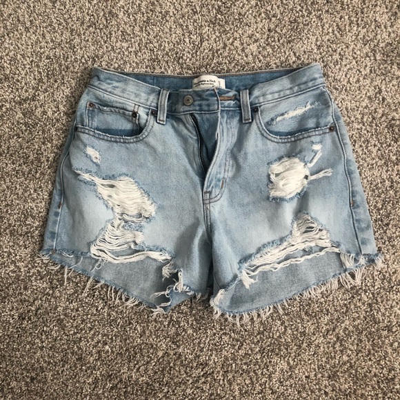 Abercrombie curve love shorts - Picture 4 of 4